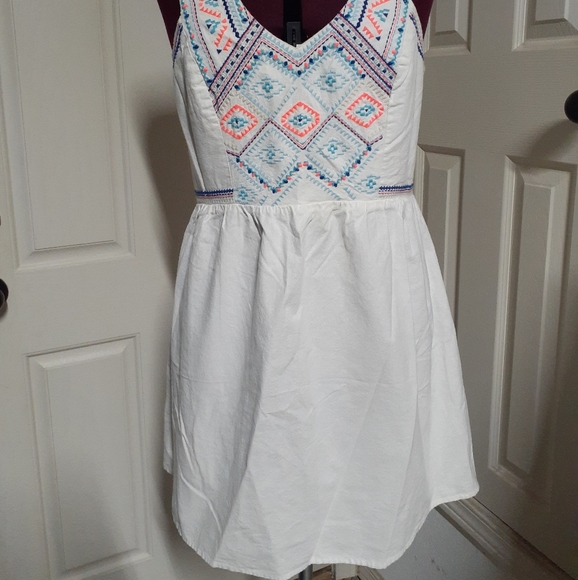 💥SOLD💥 - Picture 2 of 5